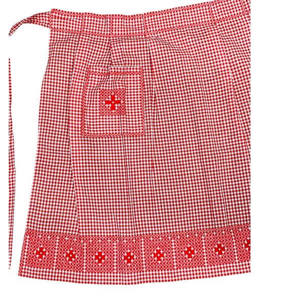 Gingham Print Vintage Apron Handmade Cross Stitched Embroidered Red Check - Picture 5 of 9